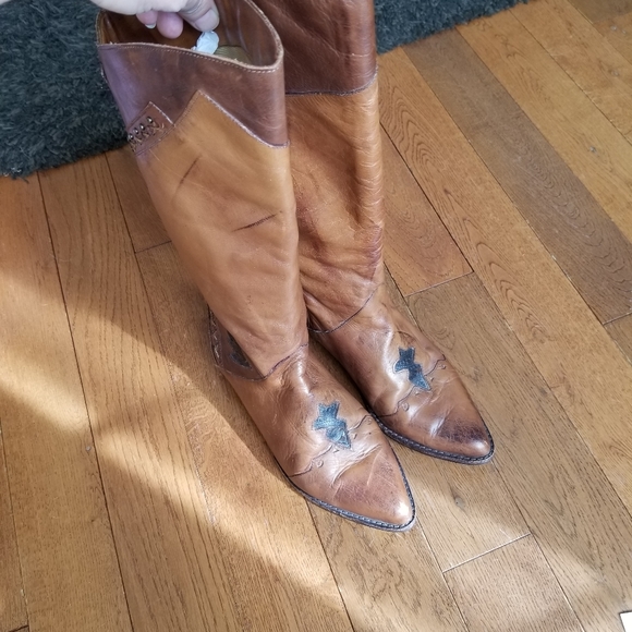 Shoes - Vintage 80's boots